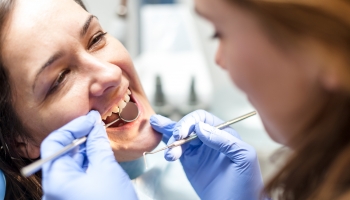 Bezpłatny przegląd i konsultacja stomatologiczna w Dental Center Z3!